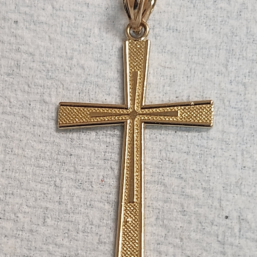 Gold Cross Pendant Necklace